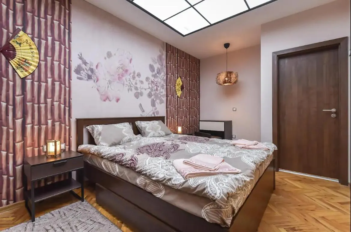 Top Center Retreat, Close To Main Street, Free Parking Sofie Bulharsko