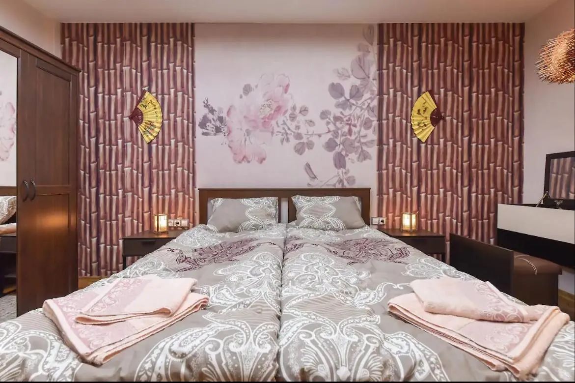 Top Center Retreat, Close To Main Street, Free Parking Sofia Apartment