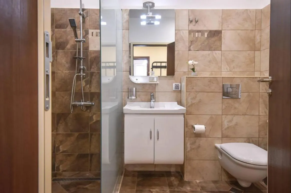Apartment Top Center Retreat, Close To Main Street, Free Parking Sofia Bulgaria